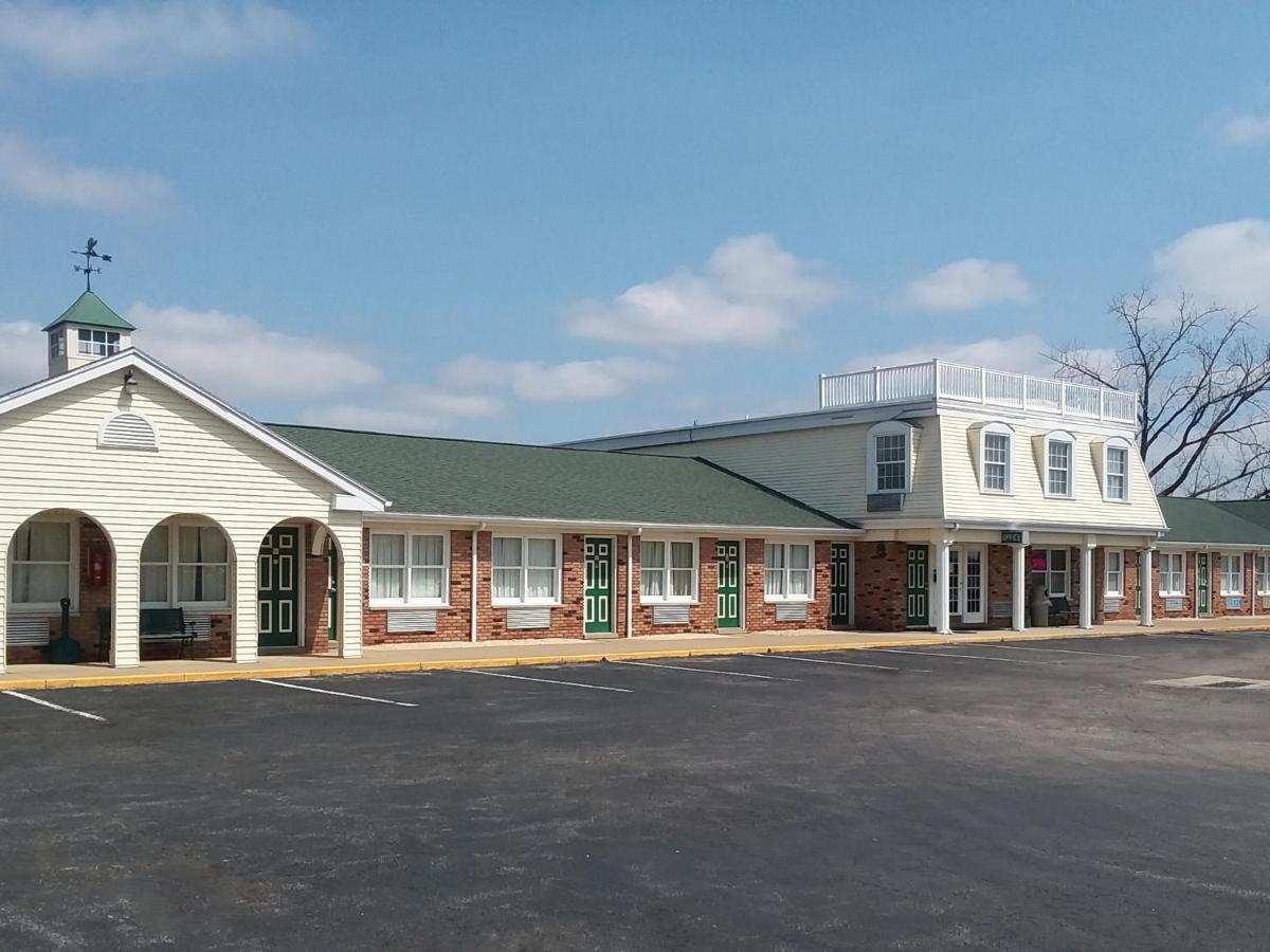 Walton Inn Willard Exterior photo